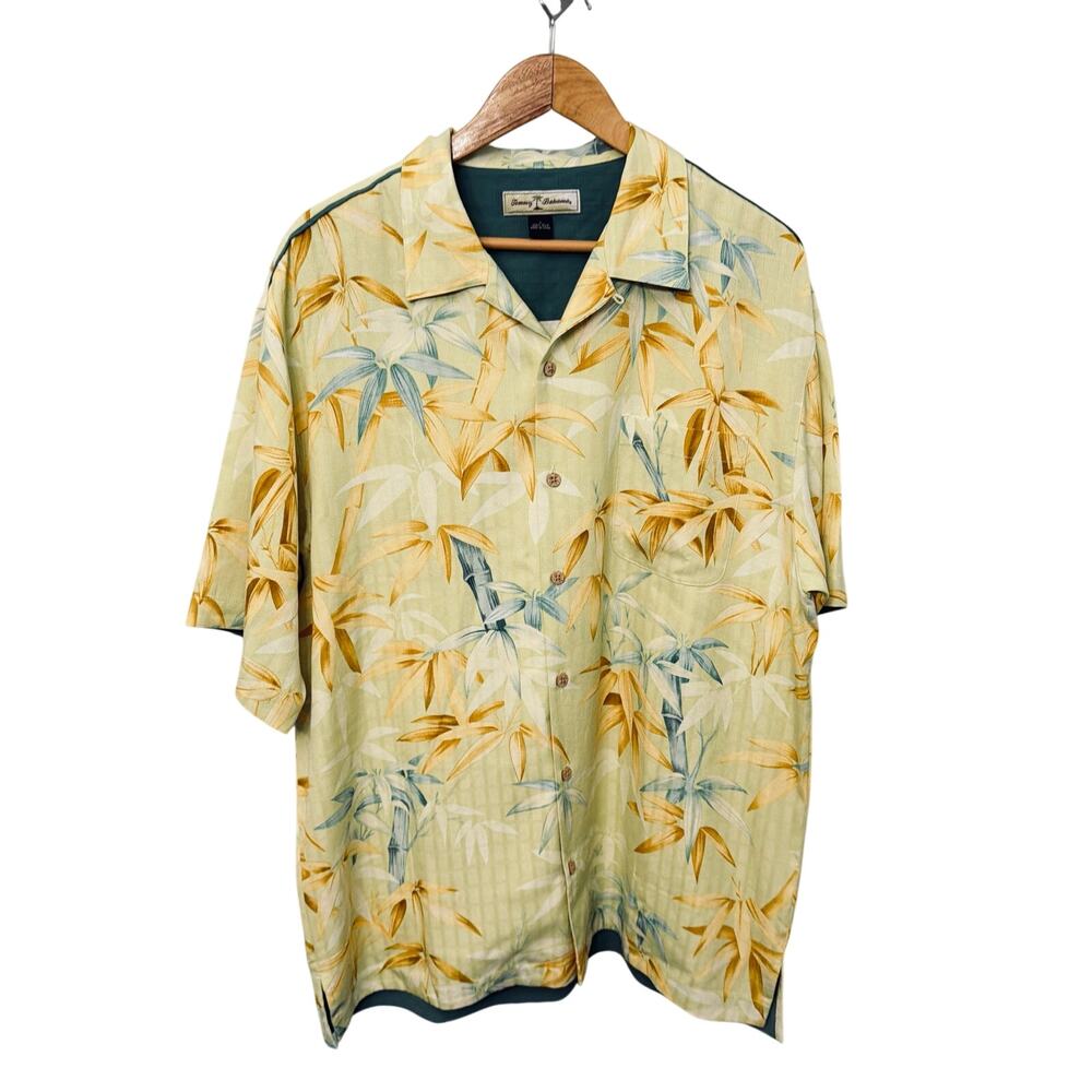 Tommy Bahama Shirt Mens Large Silk Yellow Hawaiian Floral Camp
